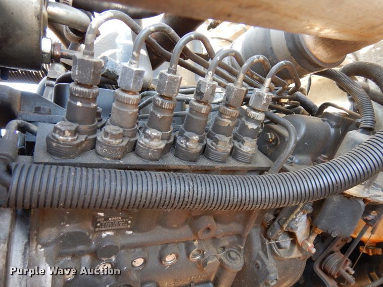 image for item HR9162 1998 Ford F800  flatbed truck