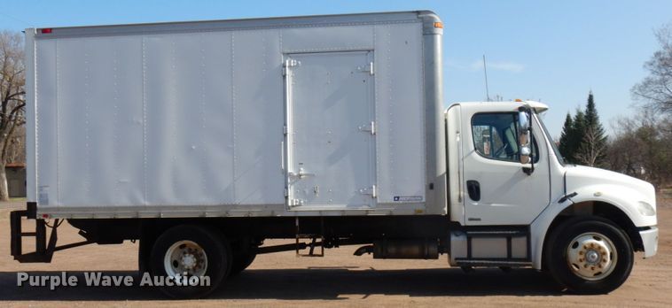 image for item HR9165 2007 Freightliner Business Class M2  box truck