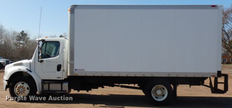 image for item HR9165 2007 Freightliner Business Class M2  box truck