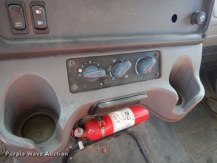 image for item HR9165 2007 Freightliner Business Class M2  box truck