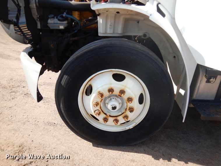 image for item HR9165 2007 Freightliner Business Class M2  box truck