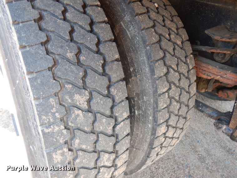 image for item HR9165 2007 Freightliner Business Class M2  box truck