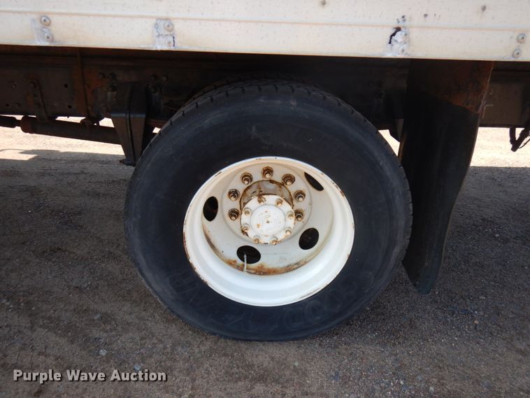 image for item HR9165 2007 Freightliner Business Class M2  box truck