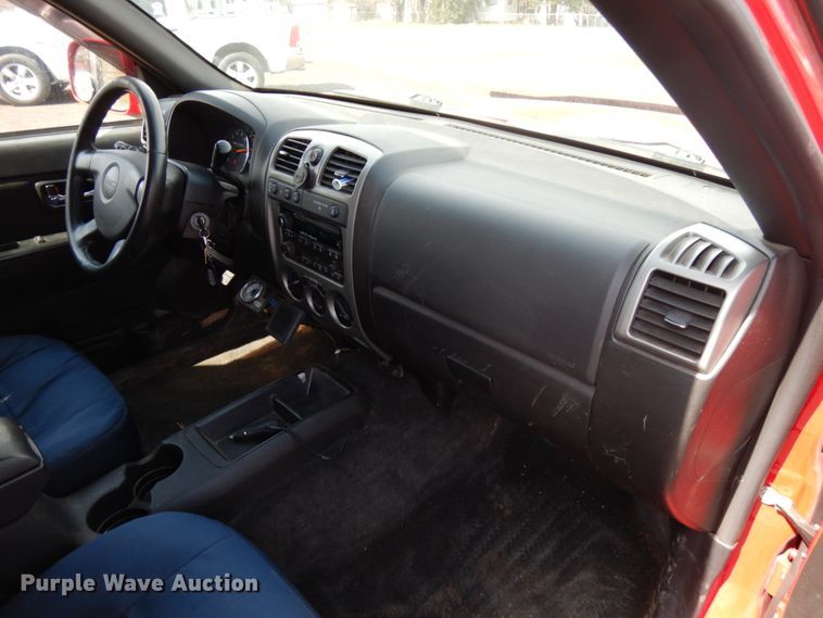 image for item HR9166 2012 GMC Canyon  Ext. Cab pickup truck