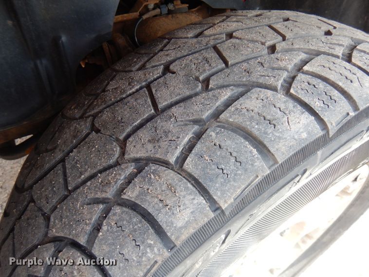 image for item HR9166 2012 GMC Canyon  Ext. Cab pickup truck