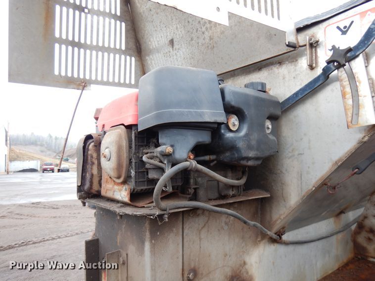 image for item HR9177 Swenson spreader