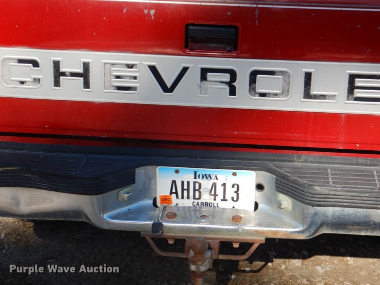 image for item HS9981 1989 Chevrolet Silverado C1500  pickup truck