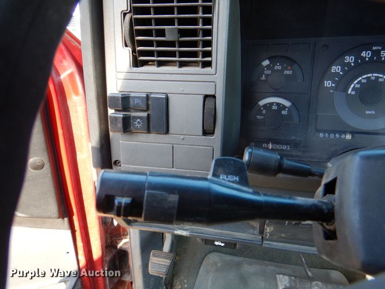 image for item HS9981 1989 Chevrolet Silverado C1500  pickup truck