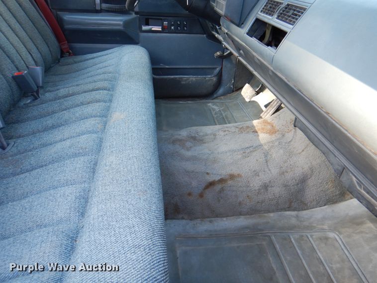 image for item HS9981 1989 Chevrolet Silverado C1500  pickup truck