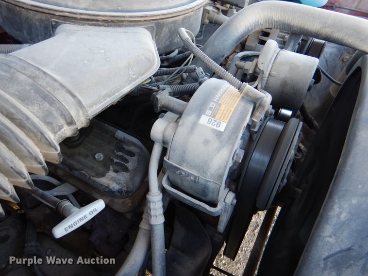 image for item HS9981 1989 Chevrolet Silverado C1500  pickup truck