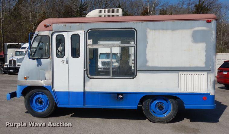 image for item HU9224 1960 Ford Boyertown  delivery truck