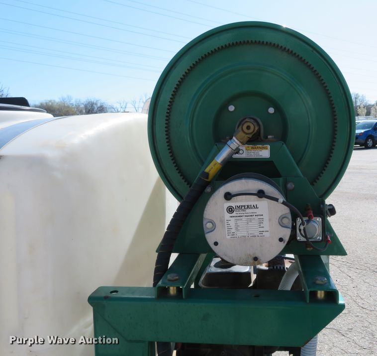 image for item HV9724 Lesco LSY300PER300  turf sprayer