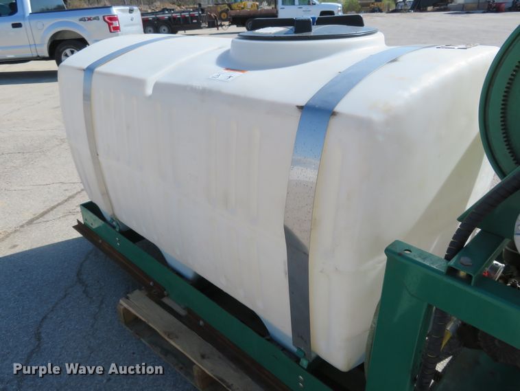 image for item HV9724 Lesco LSY300PER300  turf sprayer