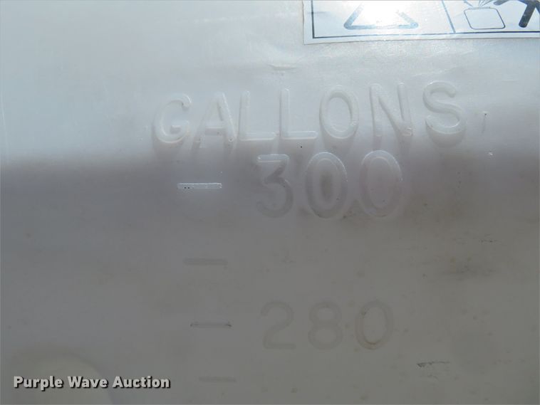 image for item HV9724 Lesco LSY300PER300  turf sprayer