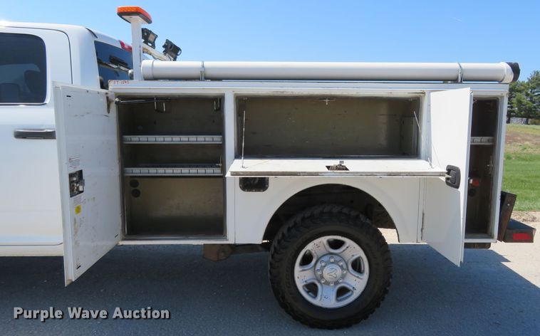 image for item HV9725 2014 Dodge Ram 2500HD  utility bed pickup truck