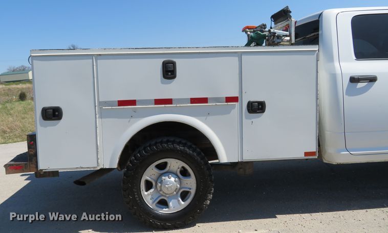 image for item HV9725 2014 Dodge Ram 2500HD  utility bed pickup truck