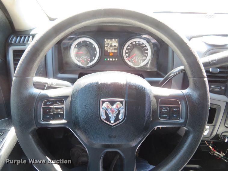 image for item HV9725 2014 Dodge Ram 2500HD  utility bed pickup truck