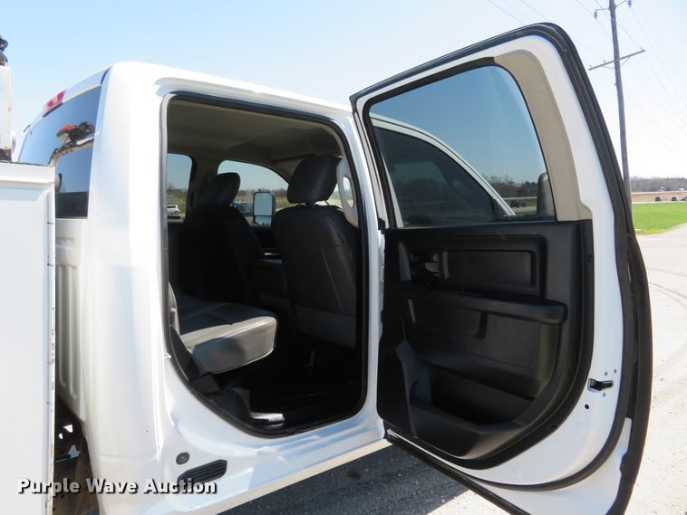 image for item HV9725 2014 Dodge Ram 2500HD  utility bed pickup truck