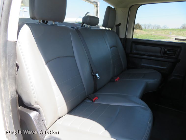 image for item HV9725 2014 Dodge Ram 2500HD  utility bed pickup truck