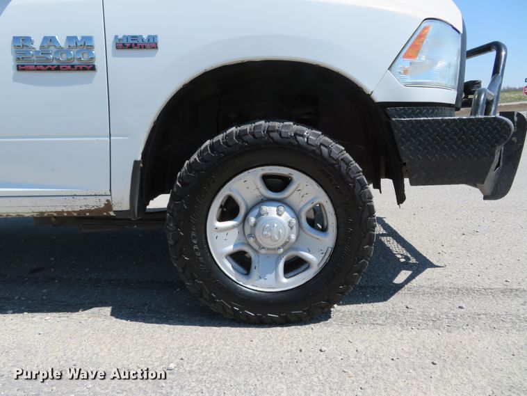 image for item HV9725 2014 Dodge Ram 2500HD  utility bed pickup truck