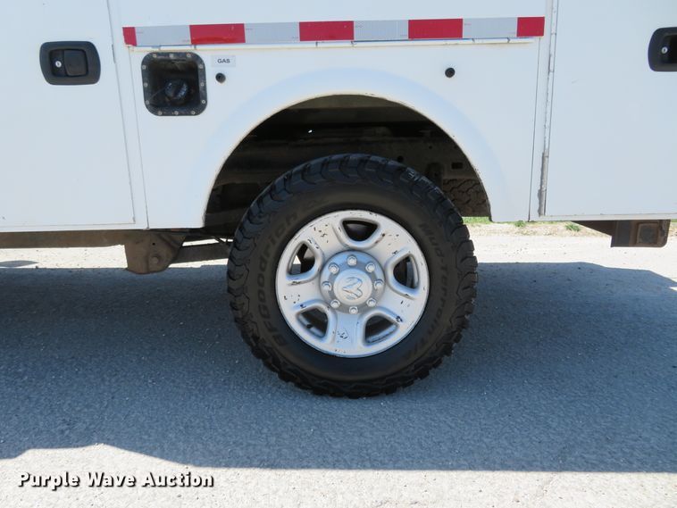 image for item HV9725 2014 Dodge Ram 2500HD  utility bed pickup truck