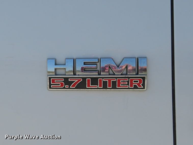 image for item HV9725 2014 Dodge Ram 2500HD  utility bed pickup truck