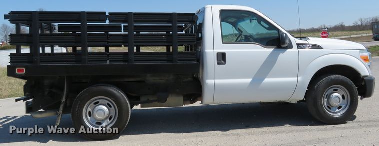 image for item HV9727 2012 Ford F250 Super Duty  flatbed pickup truck