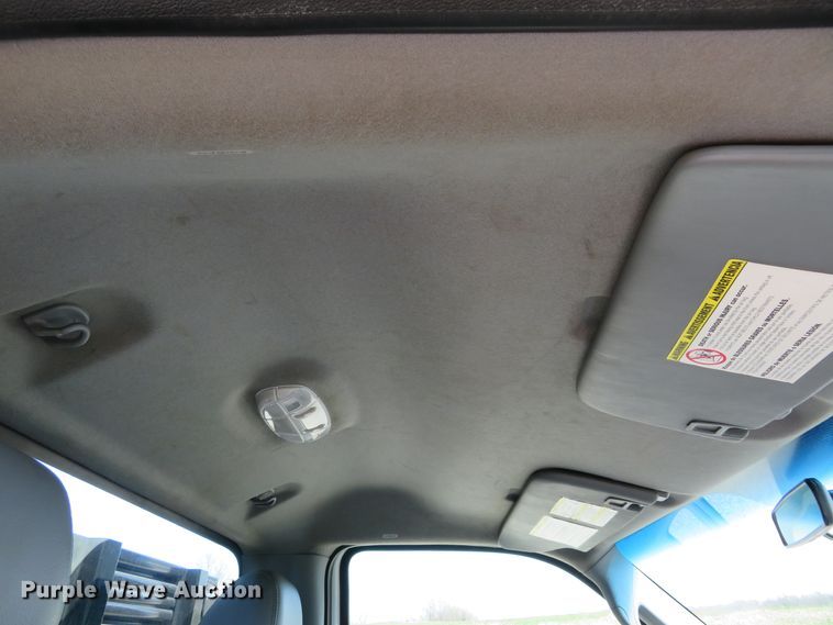 image for item HV9727 2012 Ford F250 Super Duty  flatbed pickup truck