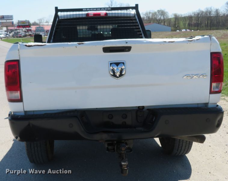 image for item HV9728 2016 Dodge Ram 2500HD  Crew Cab pickup truck