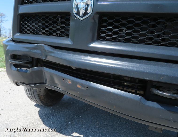 image for item HV9728 2016 Dodge Ram 2500HD  Crew Cab pickup truck