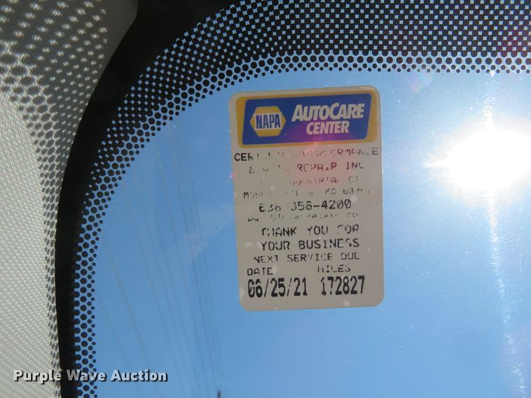 image for item HV9728 2016 Dodge Ram 2500HD  Crew Cab pickup truck