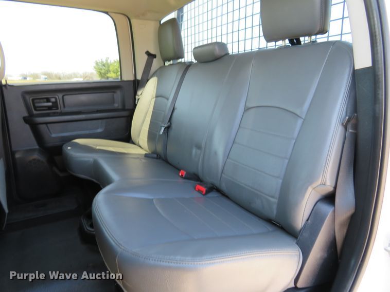 image for item HV9728 2016 Dodge Ram 2500HD  Crew Cab pickup truck