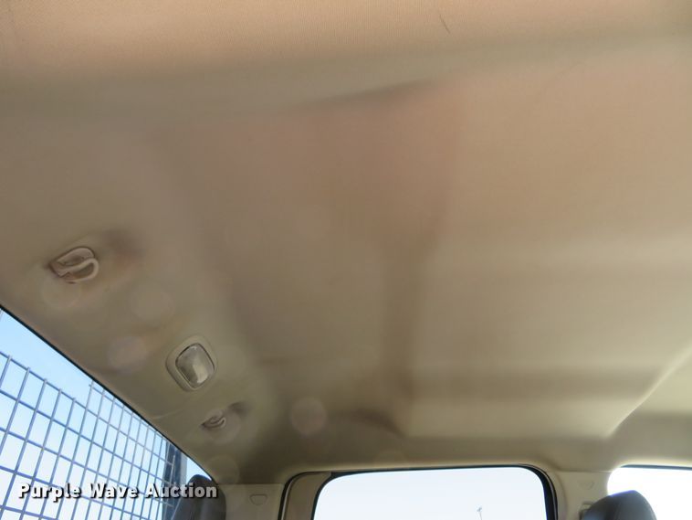 image for item HV9728 2016 Dodge Ram 2500HD  Crew Cab pickup truck