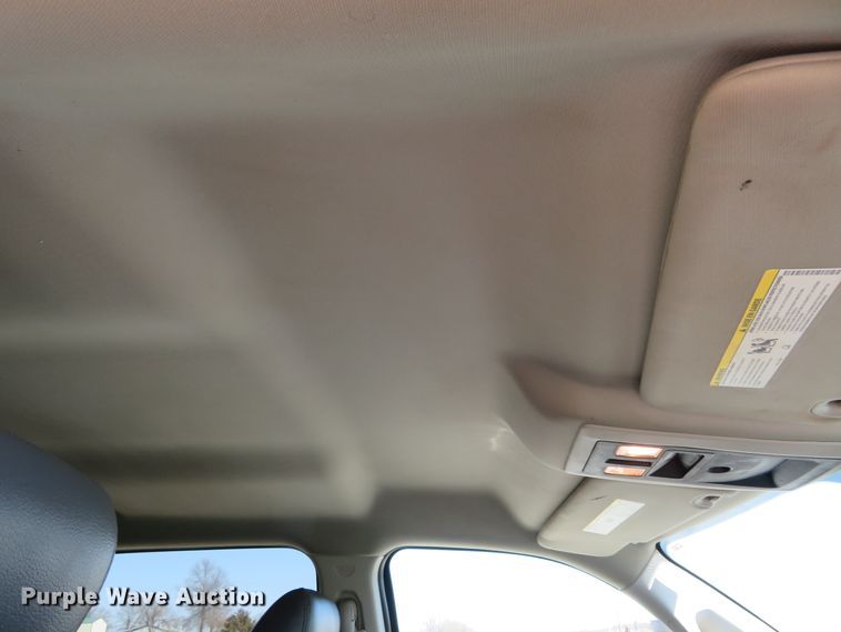 image for item HV9728 2016 Dodge Ram 2500HD  Crew Cab pickup truck