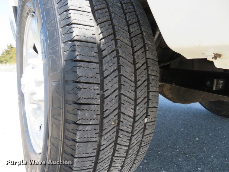 image for item HV9728 2016 Dodge Ram 2500HD  Crew Cab pickup truck