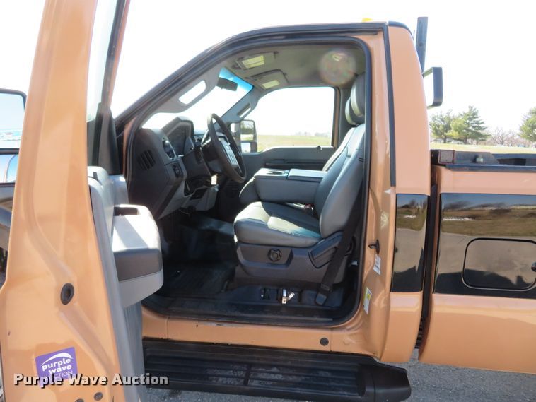 image for item HV9731 2012 Ford F250 Super Duty  pickup truck