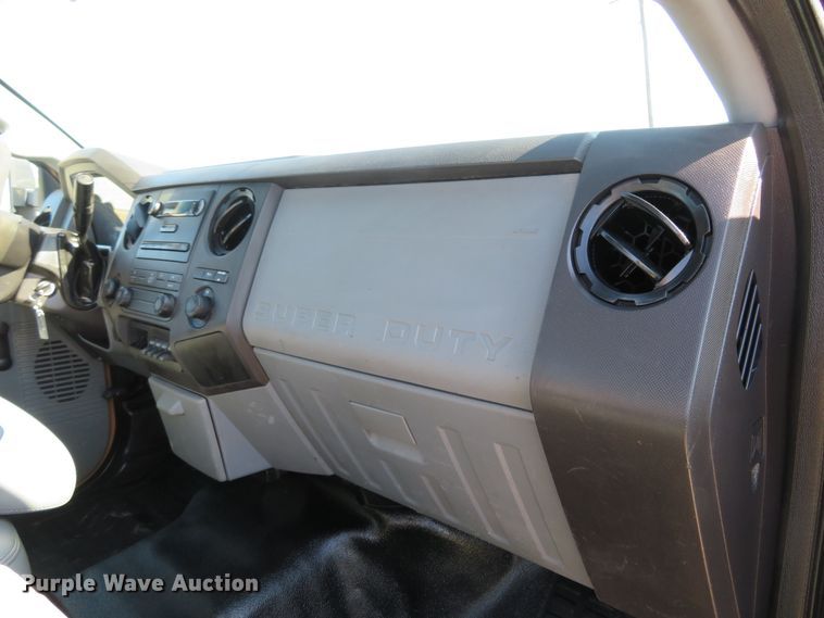 image for item HV9731 2012 Ford F250 Super Duty  pickup truck