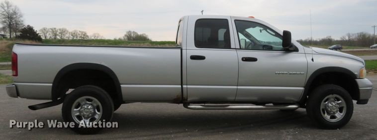 image for item HV9735 2003 Dodge Ram 2500HD SLT  Quad Cab pickup truck