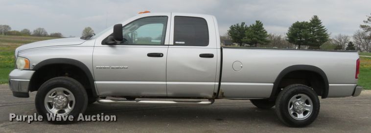 image for item HV9735 2003 Dodge Ram 2500HD SLT  Quad Cab pickup truck