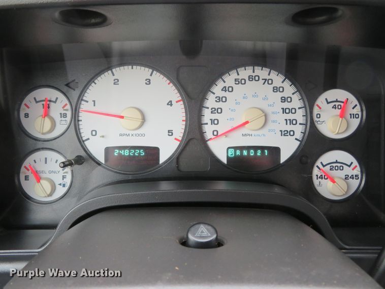 image for item HV9735 2003 Dodge Ram 2500HD SLT  Quad Cab pickup truck