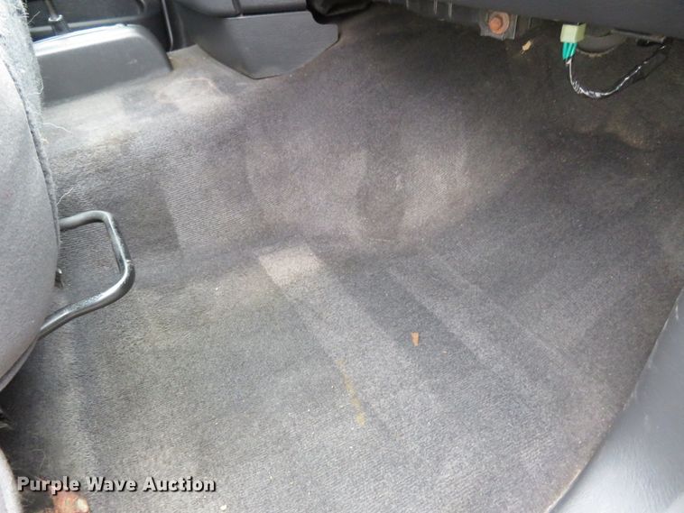 image for item HV9735 2003 Dodge Ram 2500HD SLT  Quad Cab pickup truck