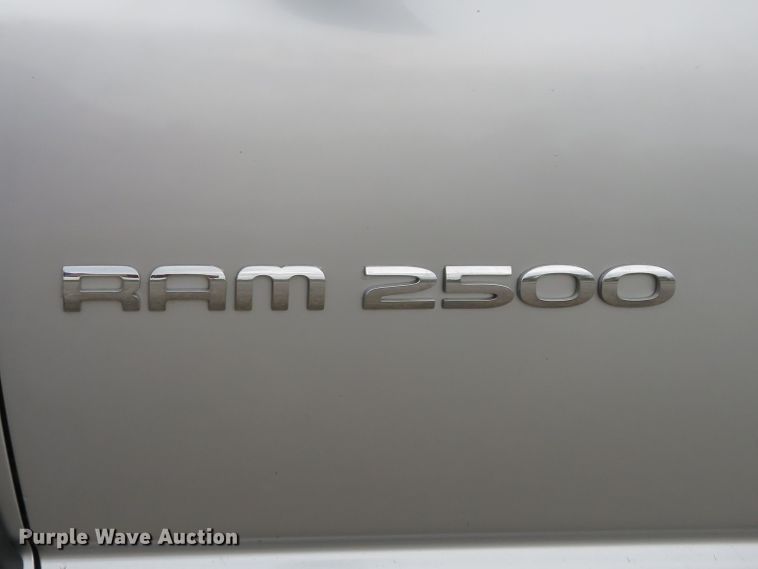 image for item HV9735 2003 Dodge Ram 2500HD SLT  Quad Cab pickup truck