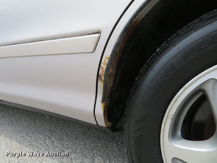 image for item HV9737 1997 Toyota Avalon XLS