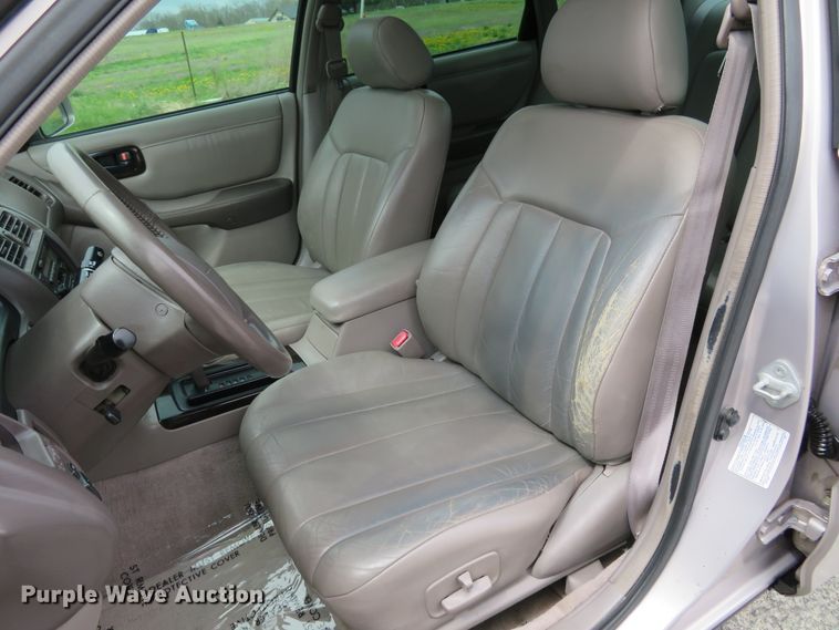 image for item HV9737 1997 Toyota Avalon XLS