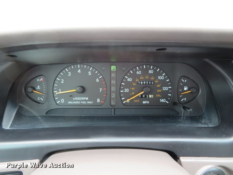 image for item HV9737 1997 Toyota Avalon XLS