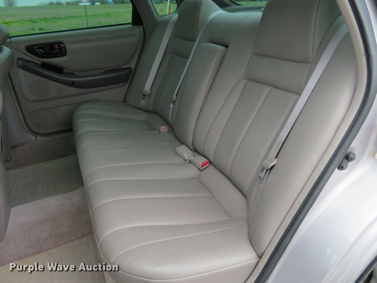 image for item HV9737 1997 Toyota Avalon XLS