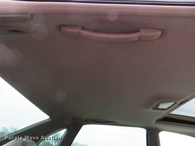 image for item HV9737 1997 Toyota Avalon XLS