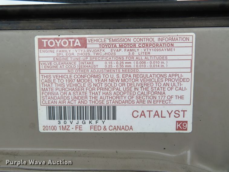image for item HV9737 1997 Toyota Avalon XLS