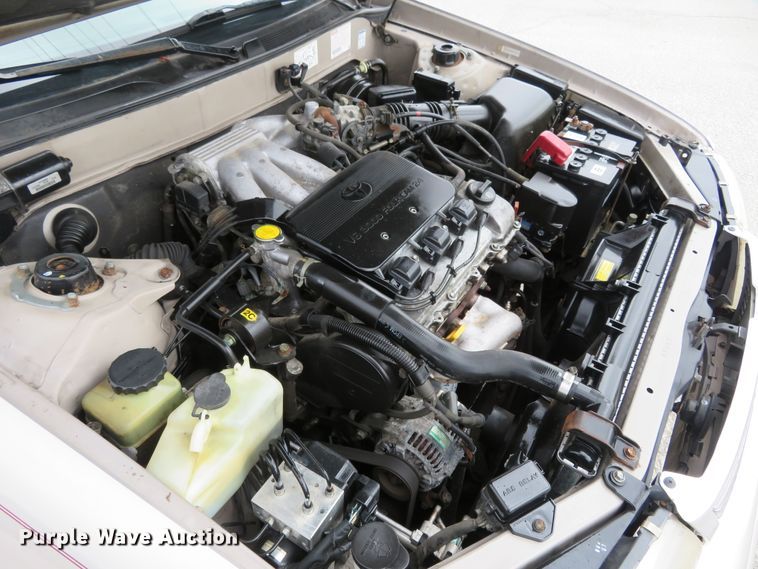 image for item HV9737 1997 Toyota Avalon XLS