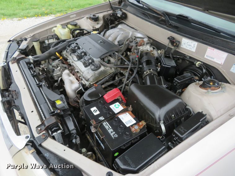 image for item HV9737 1997 Toyota Avalon XLS